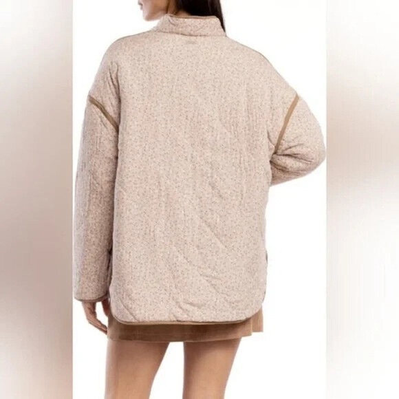 NEW Blank NYC Quilted Reversible Floral Jacket Women's Cream Tan Size Large - Picture 3 of 8